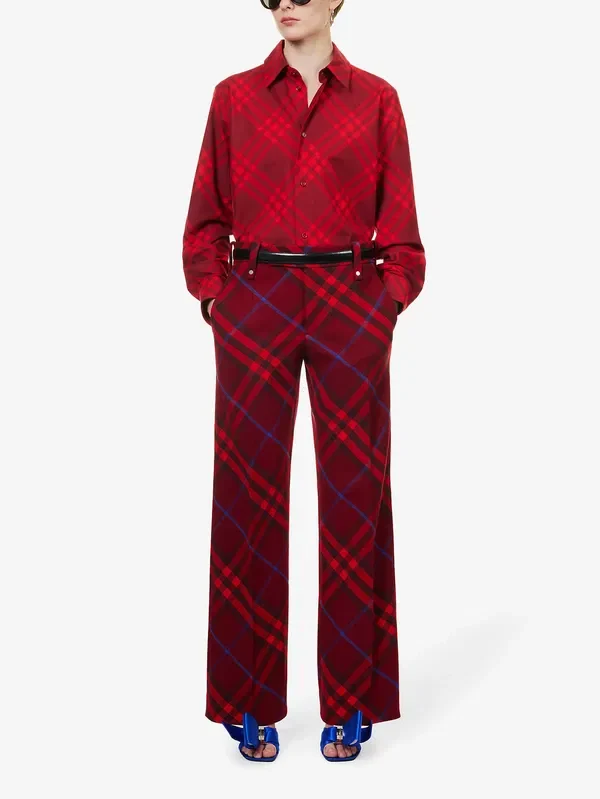 Burberry Checked Red Wool Straight Leg Mid Rise Trousers - Imagen 3