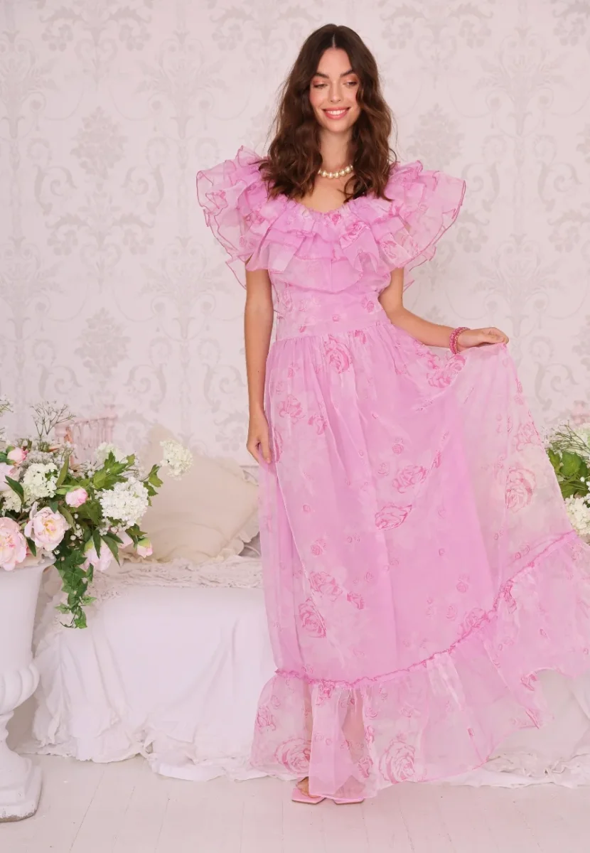 Amy Jane London Pink Aurora Fairytale Organza Floral Ruffle Neck Whimsy Gown - Imagen 7