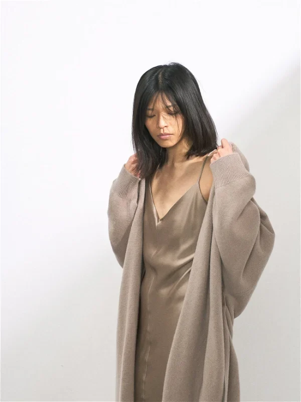 RAEY V-Neck Silk-Satin Beige Grey Maxi Dress - Imagen 9