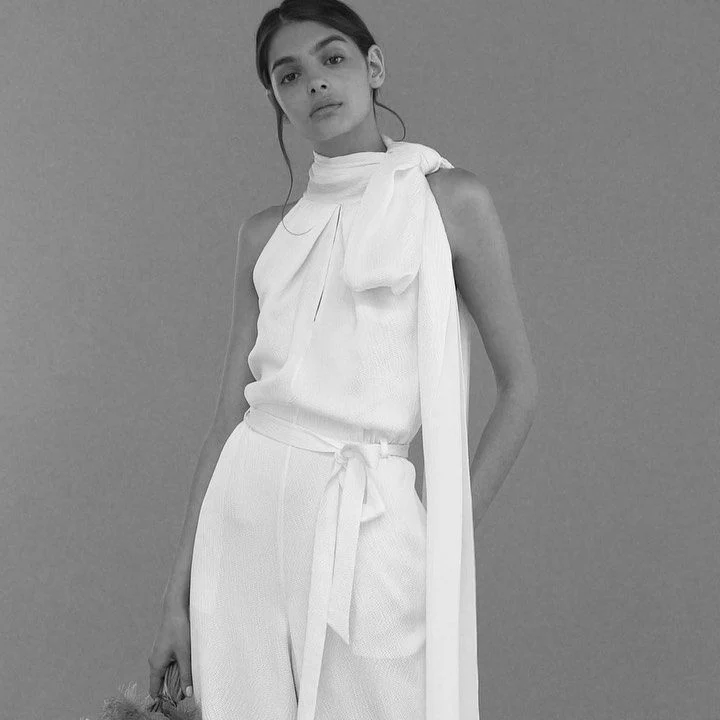 ROLAND MOURET Crossbill Hammered Silk Bridal Ivory White Jumpsuit - Imagen 3