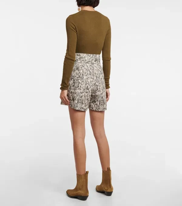 Isabel Marant Etoile Kaloscoe Printed High Waist Belted Cargo Shorts - Imagen 7