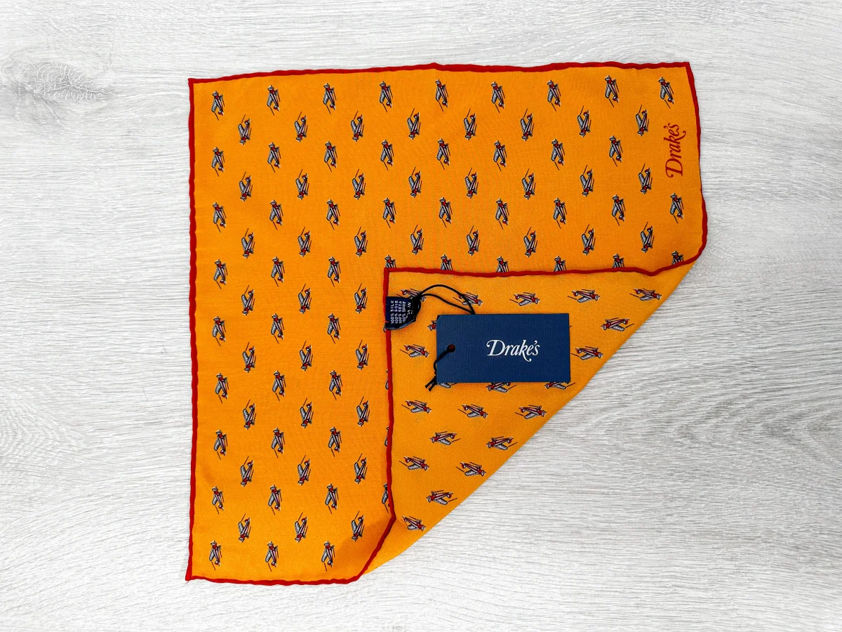 Drake's Mustard Red Airplane Pocket Square - Imagen 4