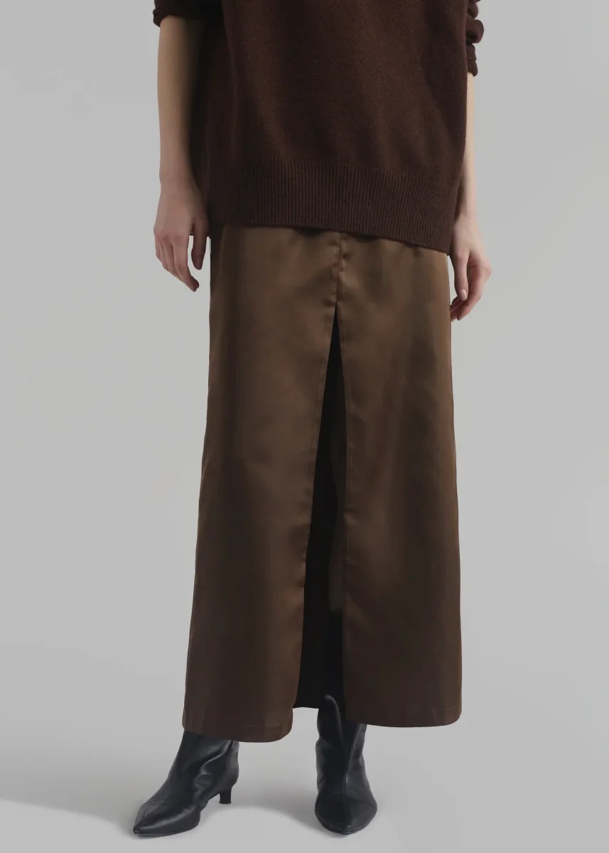 The Frankie Shop Kacey Brown Satin Split Front Midi Skirt - Imagen 9