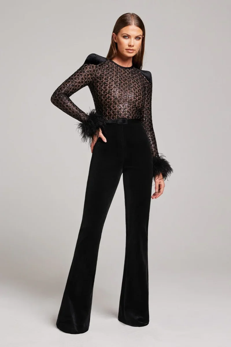 NADINE MERABI Black Monique Sequinned Lace Detail Feather Cuff Jumpsuit - Imagen 5