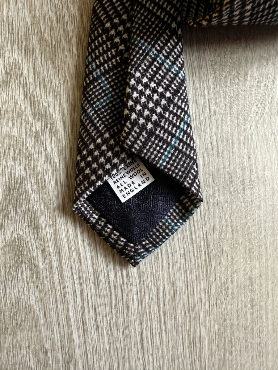 Drake's X Kingsman Prince Of Wales Check Grey Wool Tie - Imagen 7