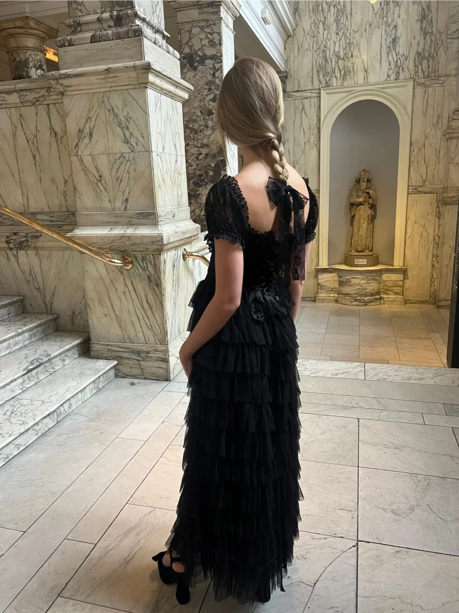 Amy Jane London Black Lace Sweetheart Neck Coquette Sofia Maxi Tulle Dress - Imagen 8