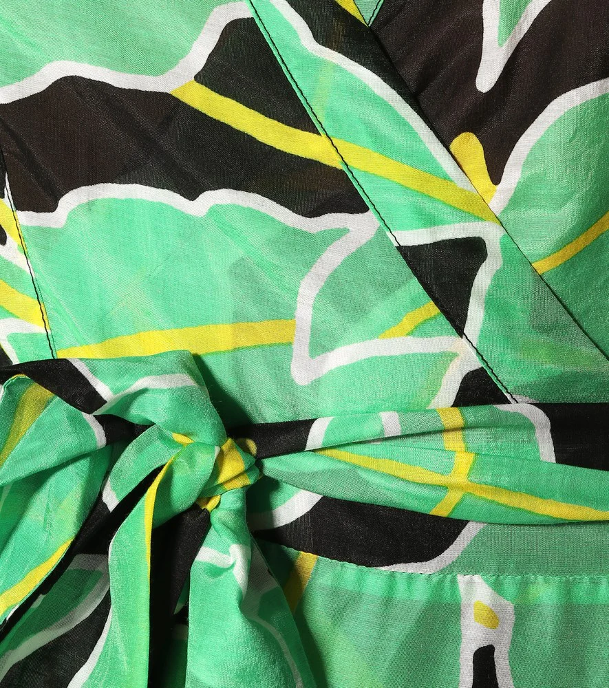 Diane Von Furstenberg DVF Wrap Dress In Windsor Floral Palm Green Print - Imagen 6