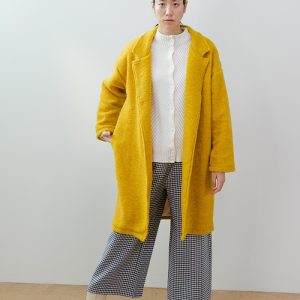 Abrigo oversize amarillo