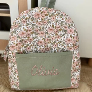 Mochila bolsillo y asas goma