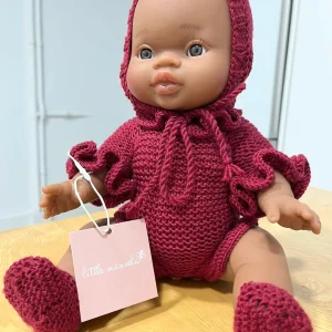 Muñeca Vera Borgoña