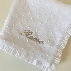 Pañuelo bordado volante