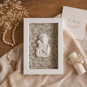 Cuadro de la virgen con niño